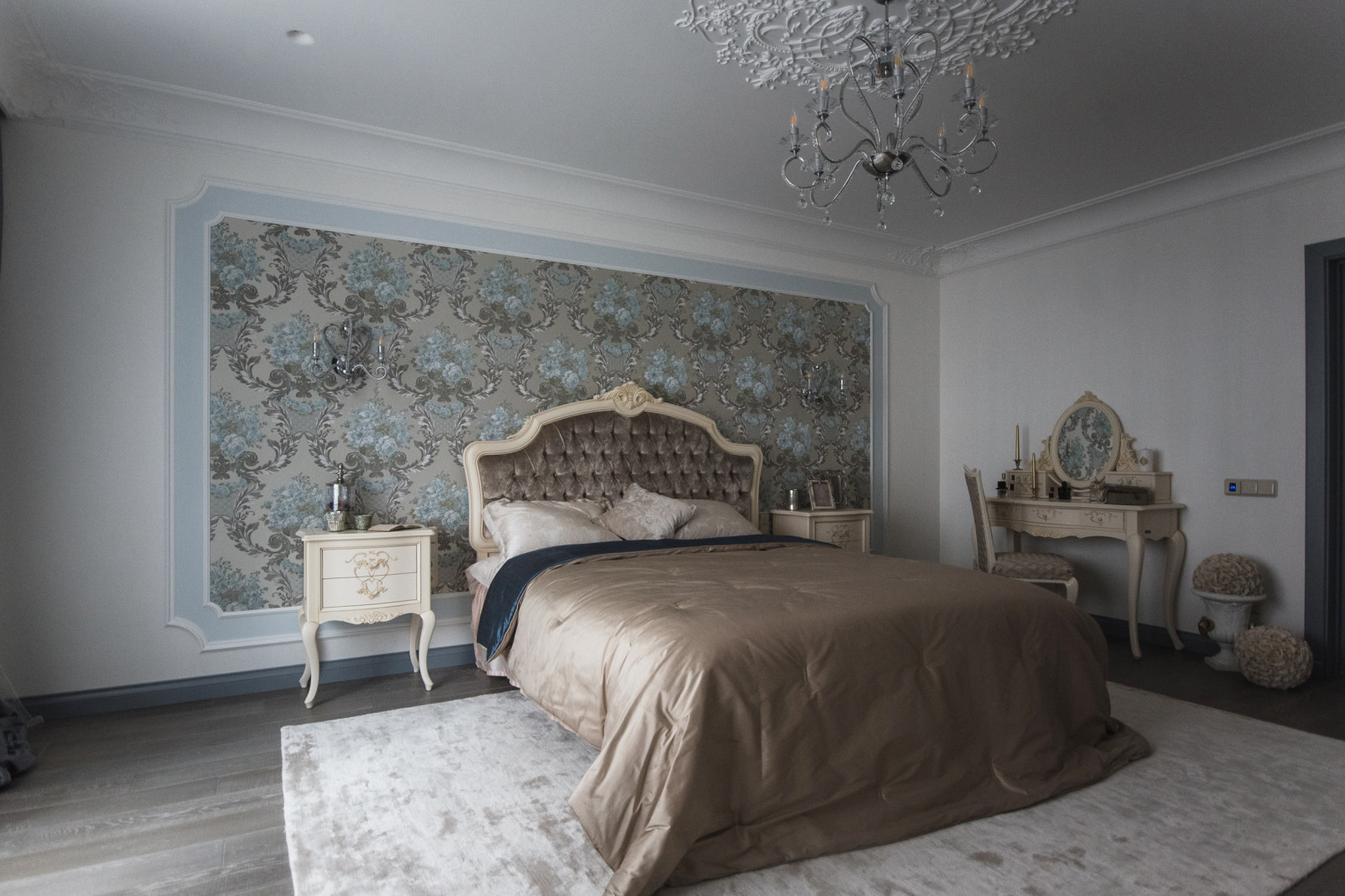 Классика в голубых тонах