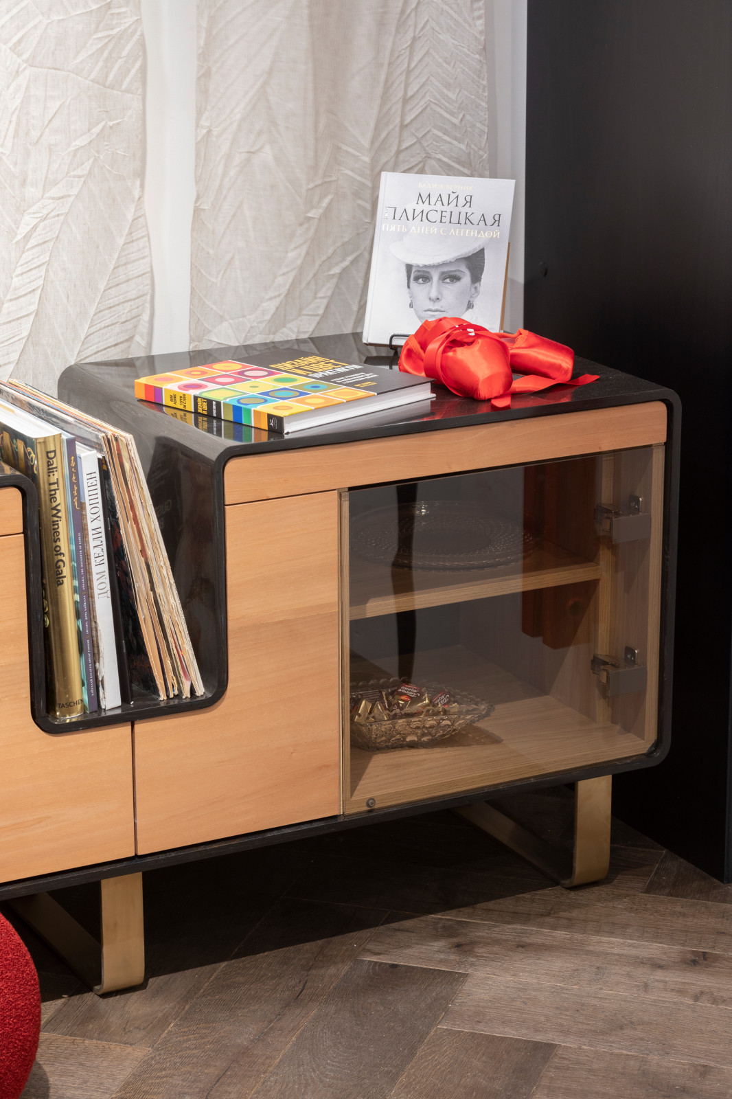 Выставка "Русский дом". Стенд Марии Трещуковой