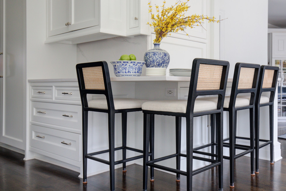 Brightwaters waterfront Beach Style Home Bar New York by