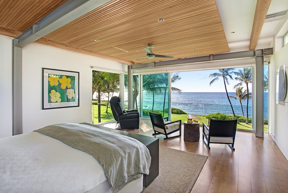 Traditional bedroom in Hawaii.