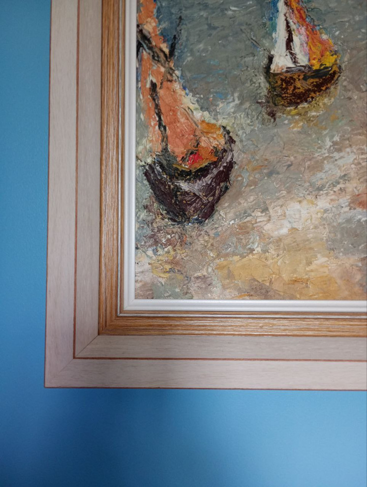 Une chambre aux couleurs vives pour un adolescent qui aime la couleur