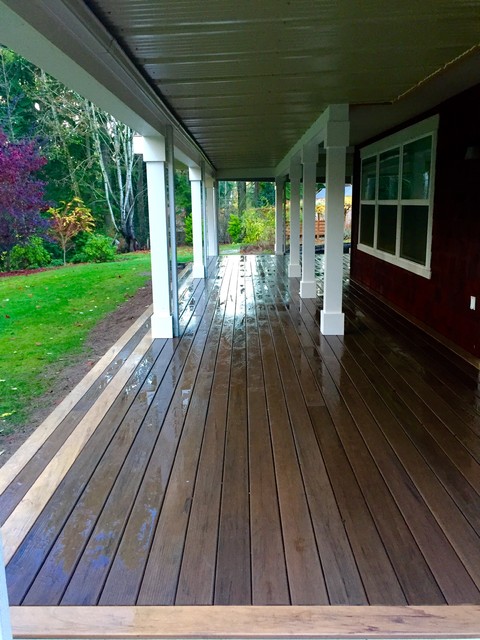 Lower deck veranda