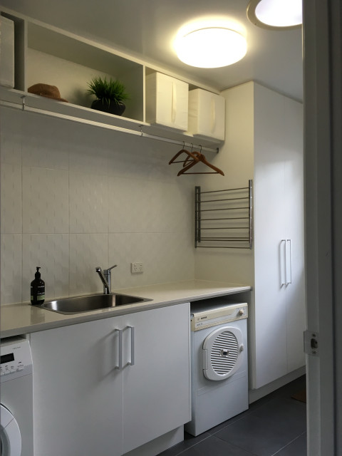 Jindalee Renovation modern-utility-room