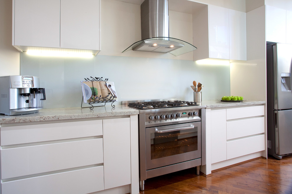 Contemporary kitchen in Melbourne.