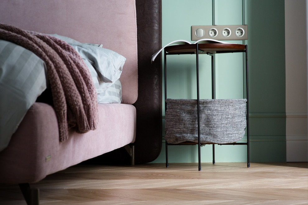 Historical center, Kiev Ukraine. 66m2