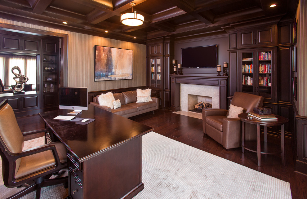 Transitional home office in Chicago.