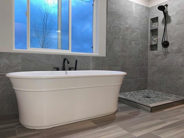 Bathroom Remodels Before/After