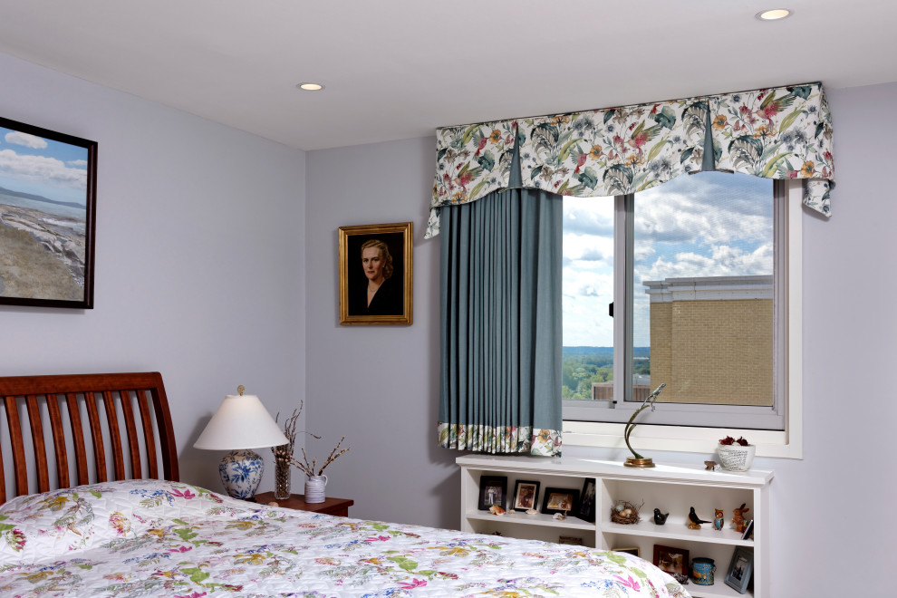 This is an example of a traditional master bedroom in DC Metro.