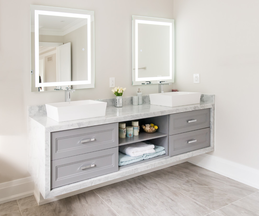 Bathroom - transitional bathroom idea in Toronto