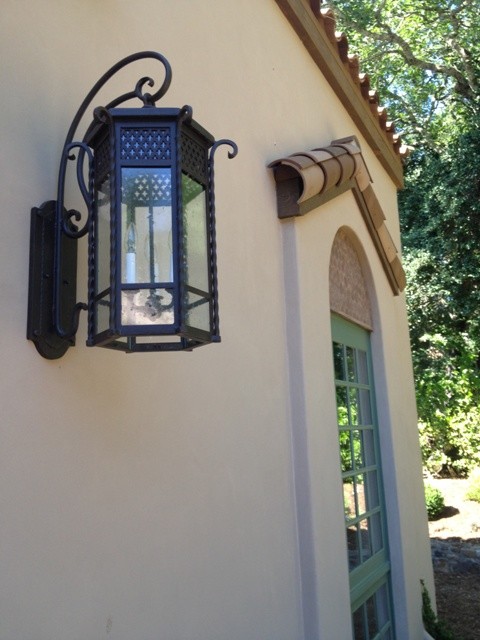 Entryway - mediterranean entryway idea in Santa Barbara