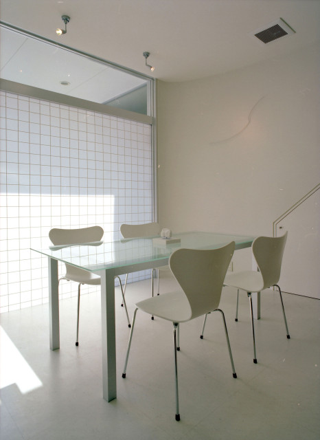 イロツキの家 skandinavisch-arbeitszimmer