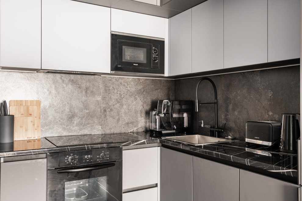 Холостятская однушка РЕАЛИЗАЦИЯ