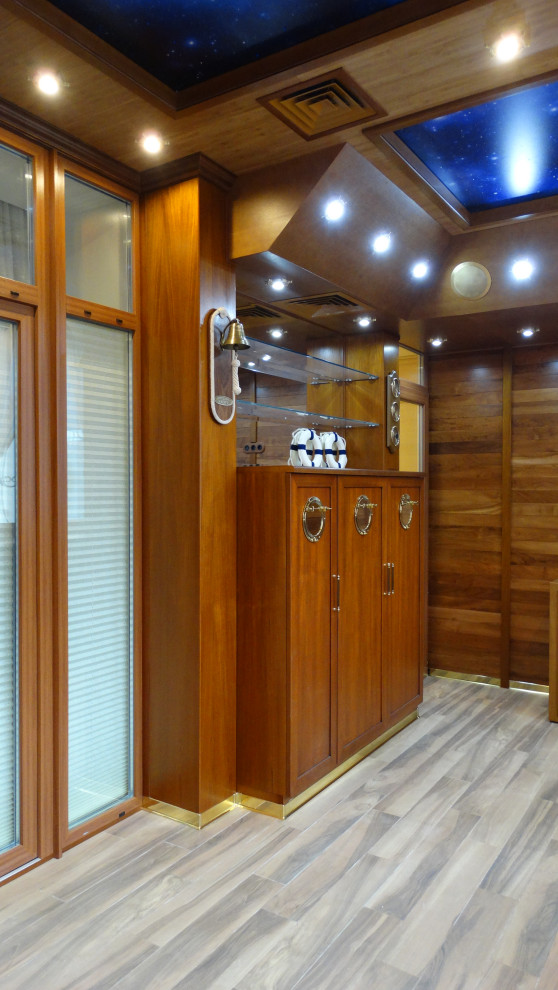 Проект лоджии в стиле интерьера яхты