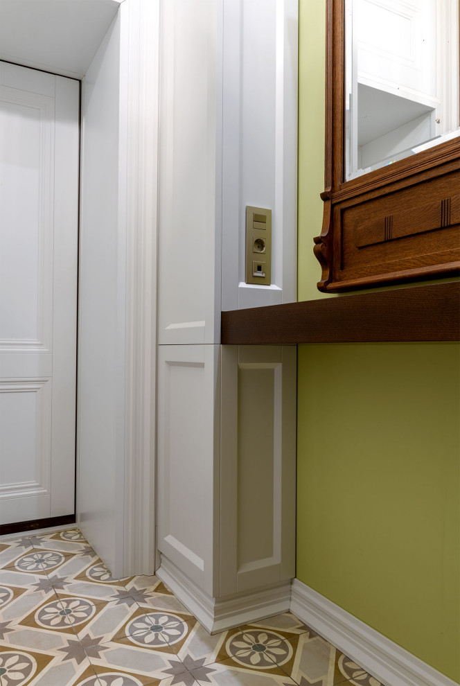 Квартира на набережной р. Москва.