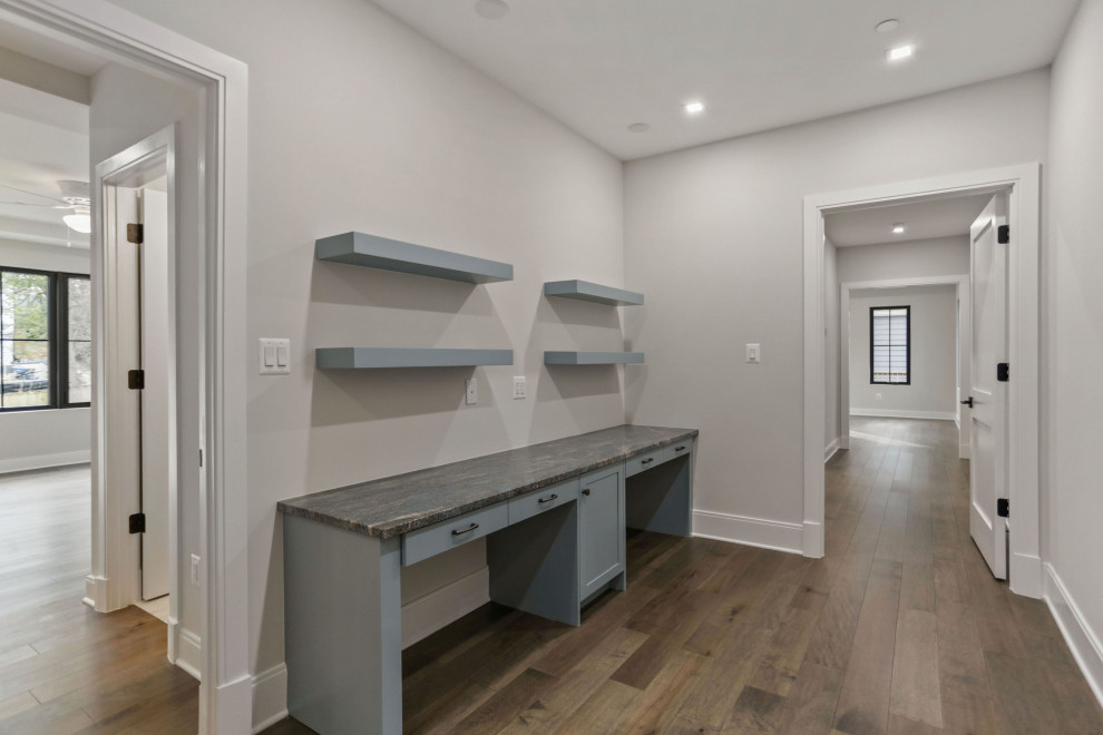 Modern Farmhouse Rochester II