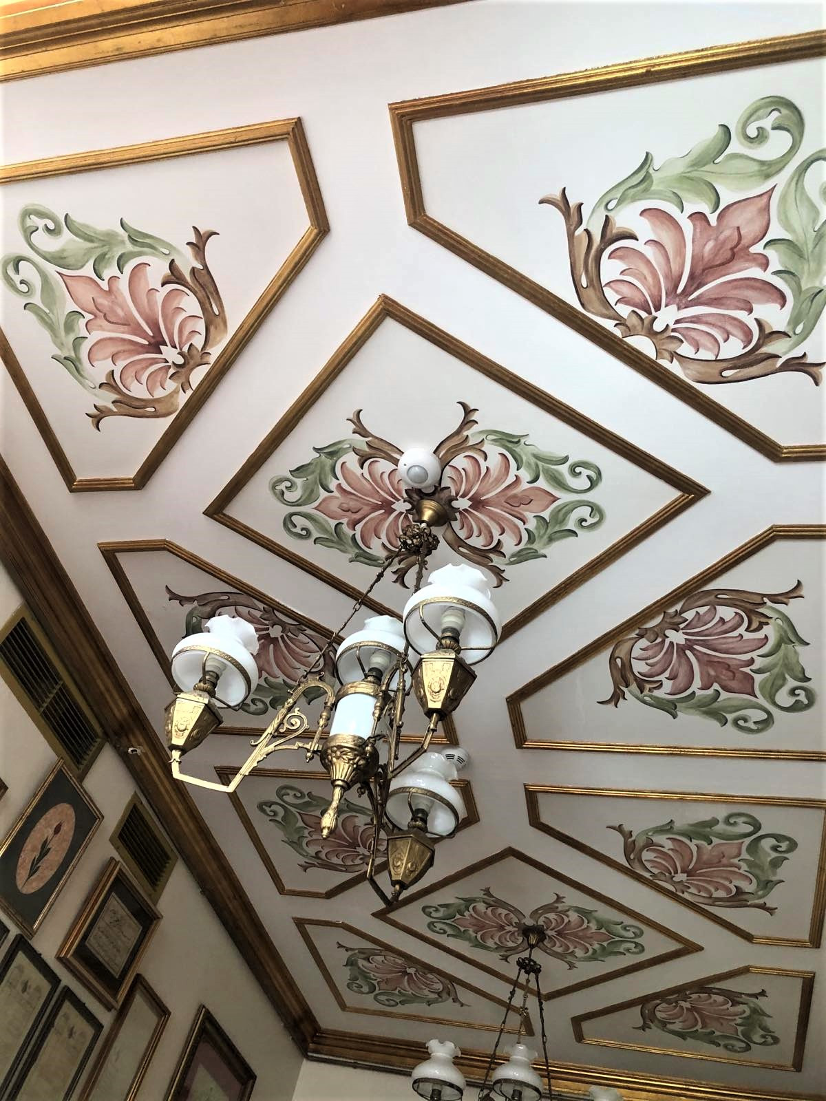 холл  в стили Шебби-шик