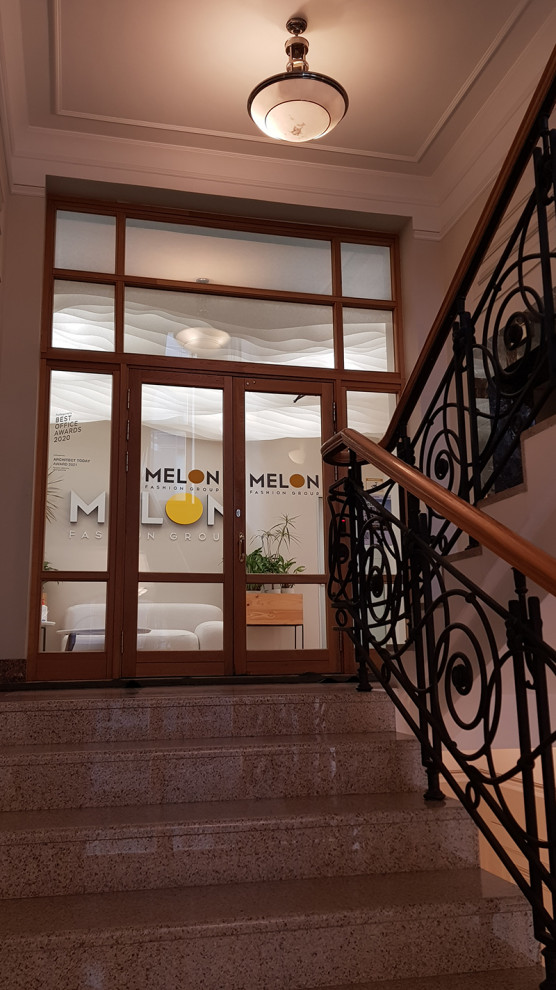 Красота в деталях: оформление офисного потолка в Санкт-Петербурге