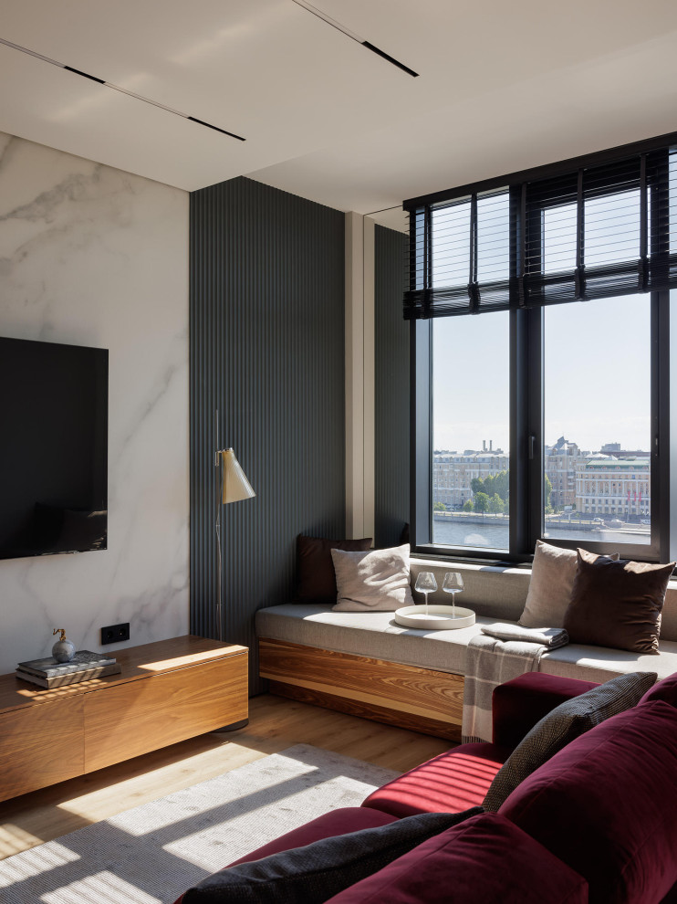 Современная квартира с бордовыми акцентами в ЖК "Притяжение" - 146 м2