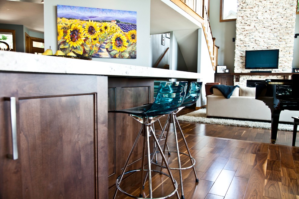 Kitchen - transitional kitchen idea