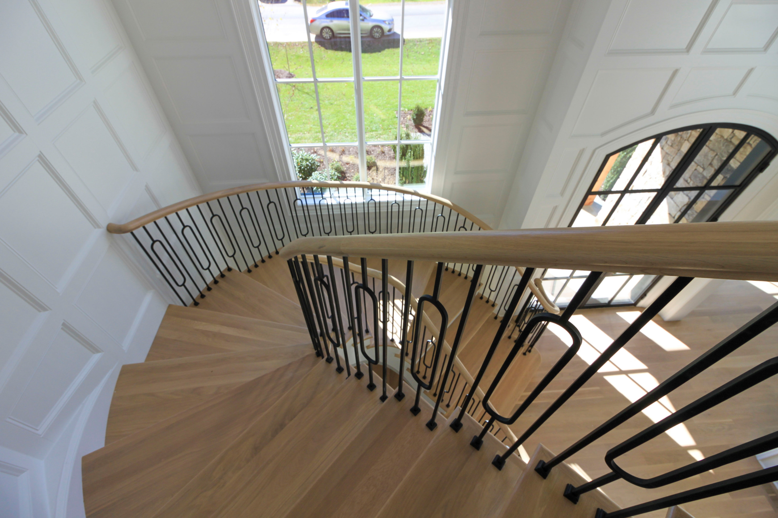 95_Remarkable and elegant floating elliptical staircase, McLean, VA 22101