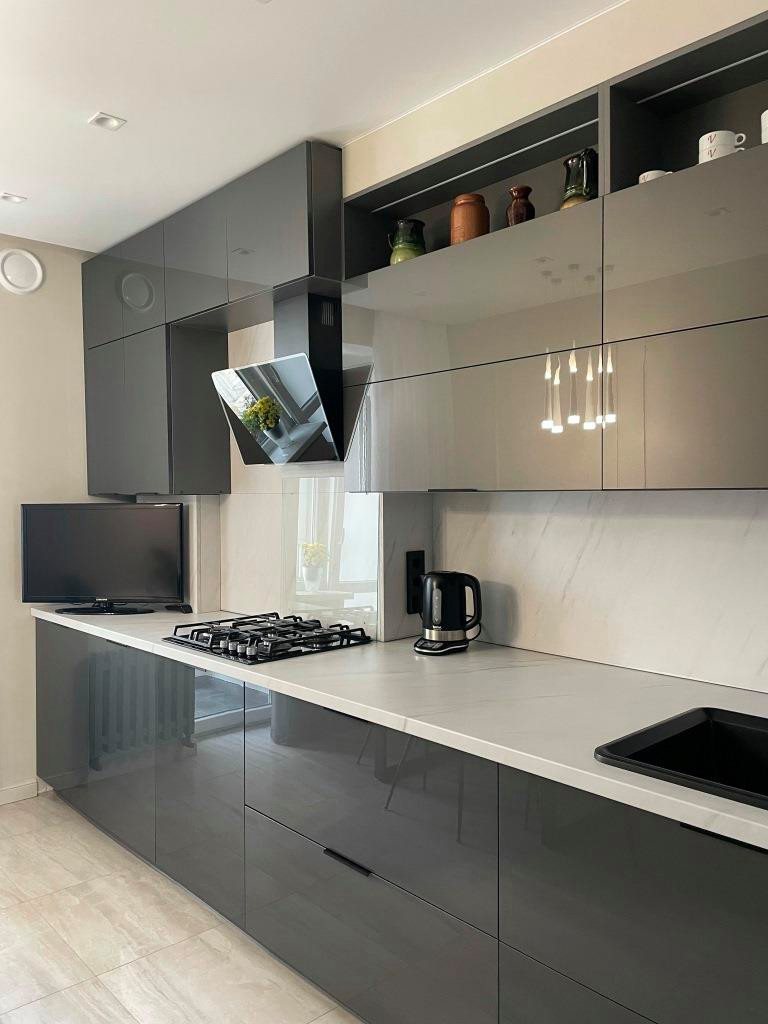 Глянцевая кухня