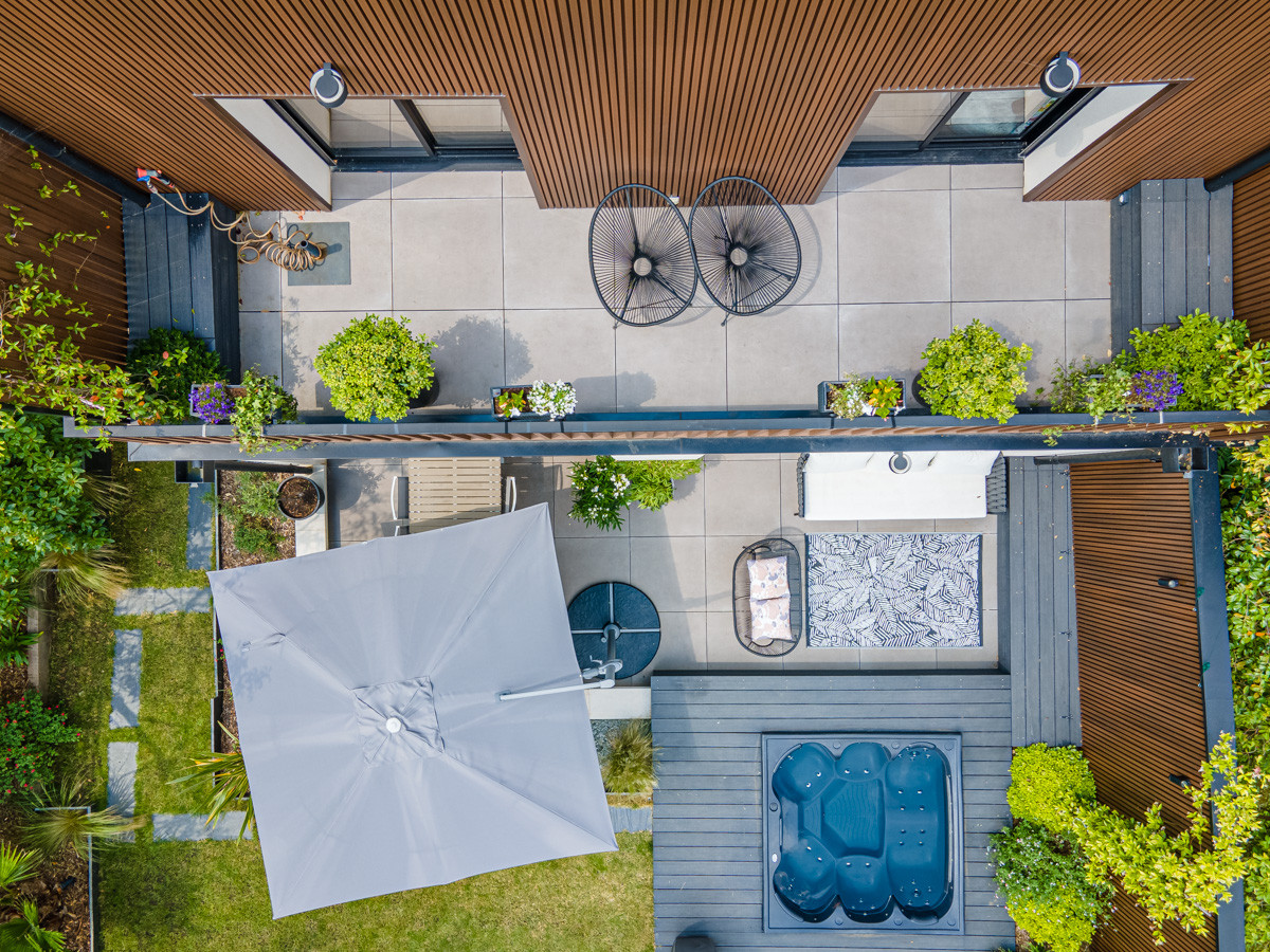 Aménagement d'un jardin avec jacuzzi