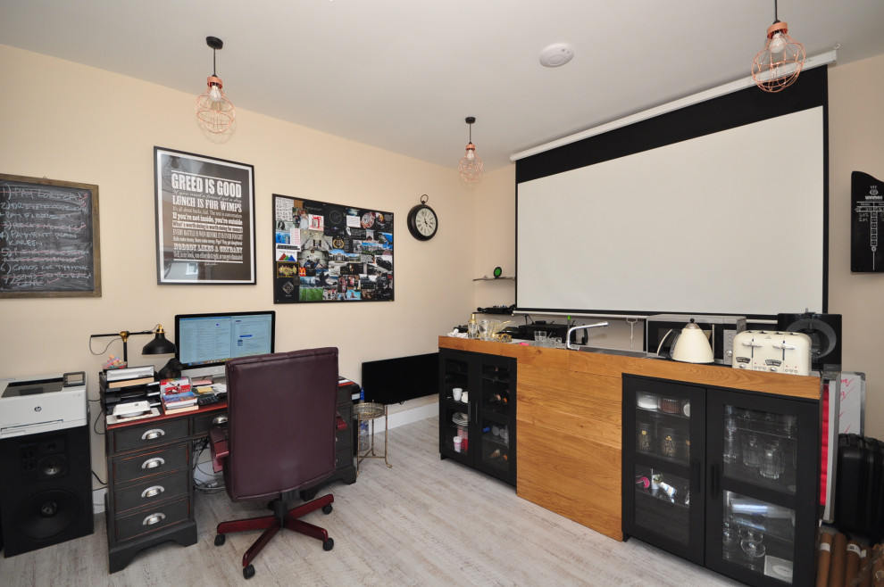 Full Home Design, Walsingham Road