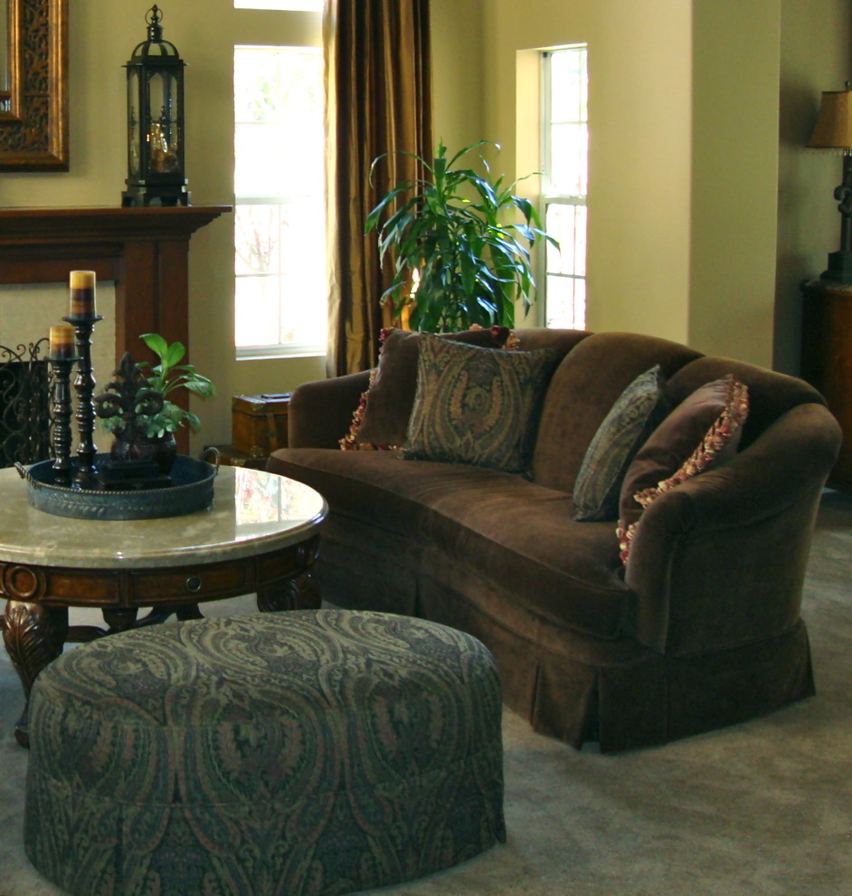 This is an example of a traditional living room in Orange County.
