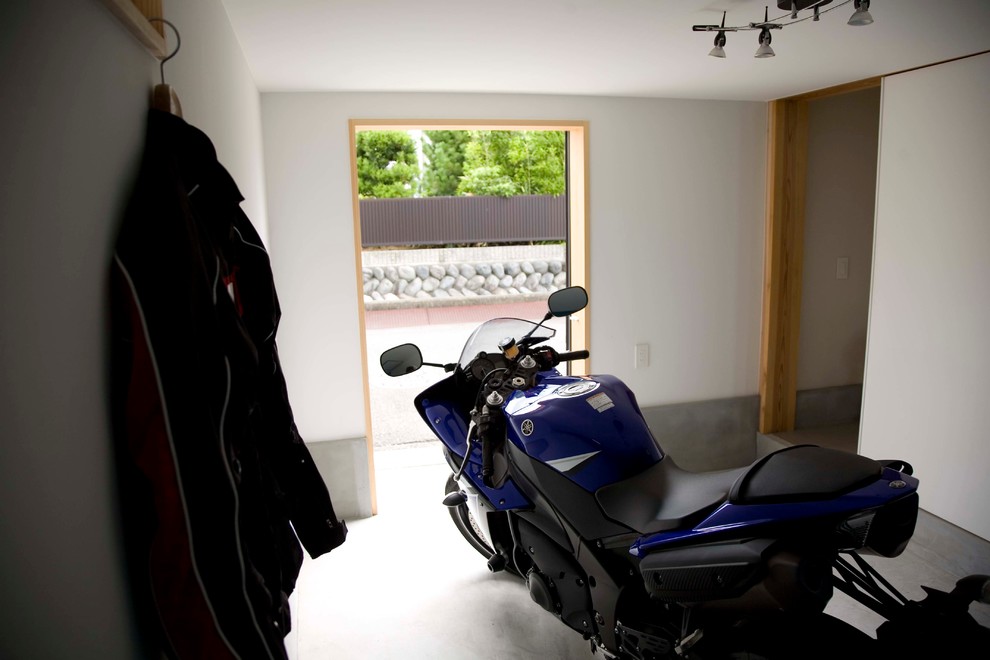 横浜にあるモダンスタイルのおしゃれな物置小屋・庭小屋の写真