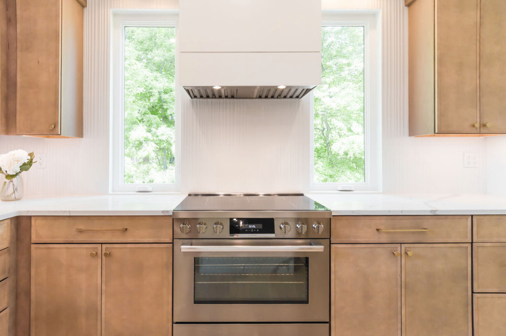 Contemporary Kitchen with Organic Modern Style