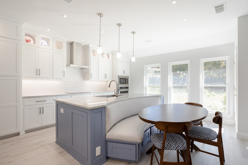 Anacua | Kitchen + Living Room