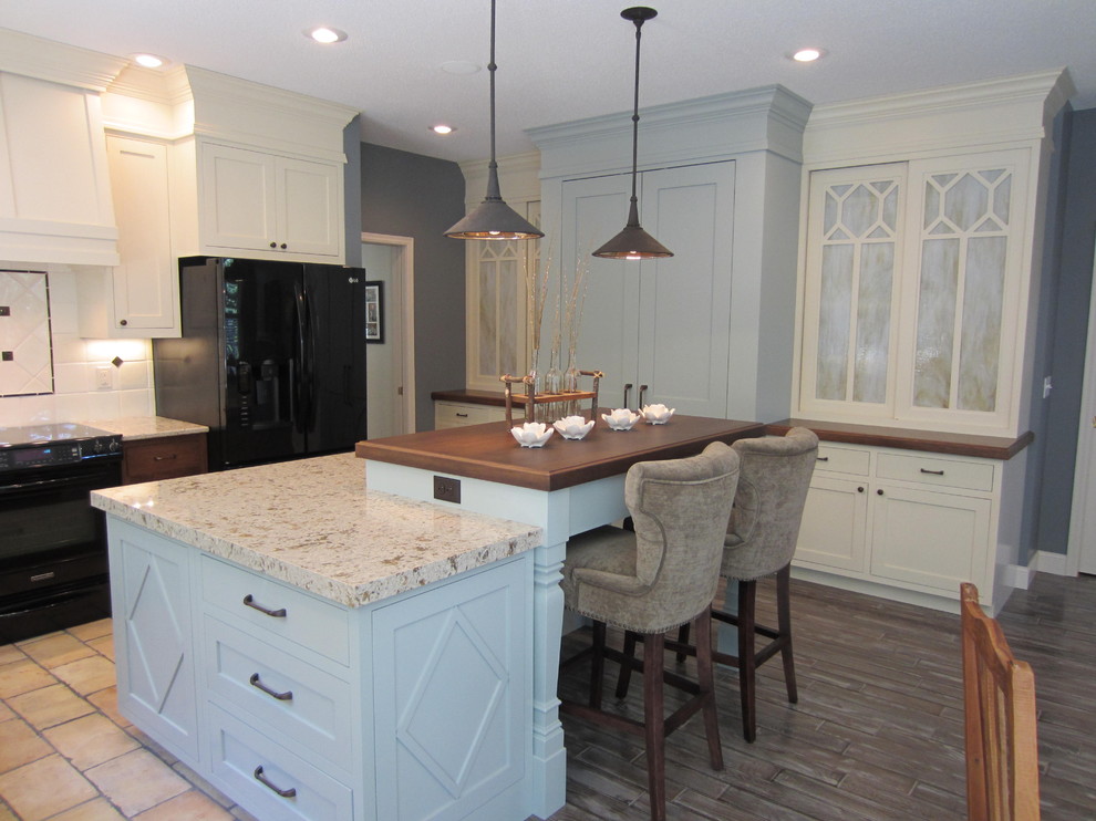 Traditional Cape Cod Traditional Kitchen Minneapolis By