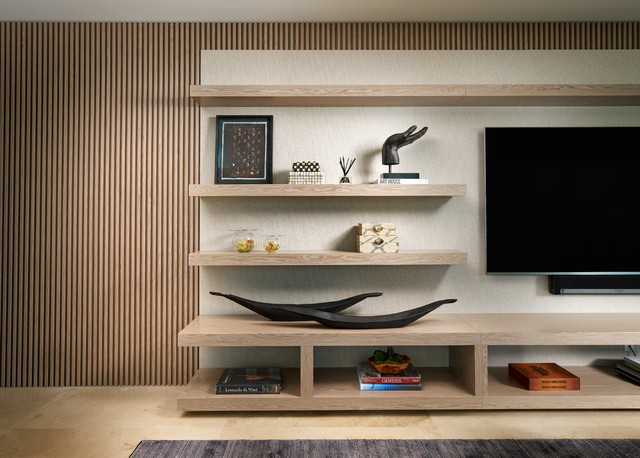 Fendi Chateau modern-display-och-vaegghyllor