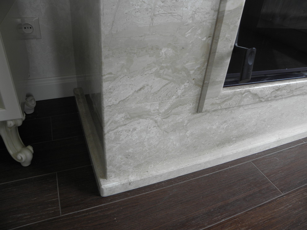 Облицовка камина из мрамора Crema Marfil