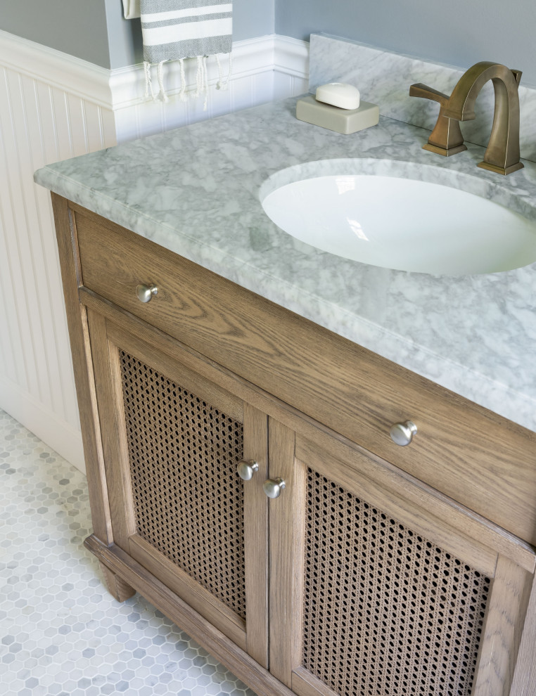 Inspiration for a transitional home design remodel in Boston