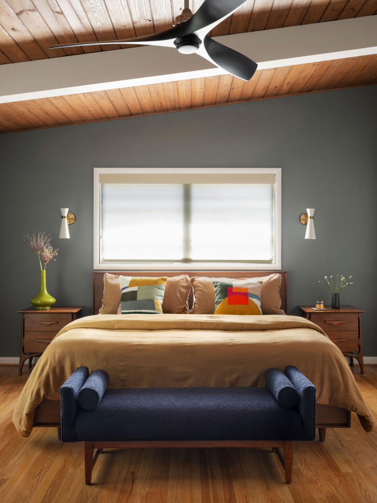 1950s bedroom photo in Atlanta