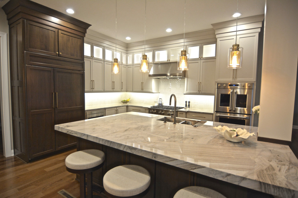 Inspiration for a transitional kitchen remodel in Indianapolis