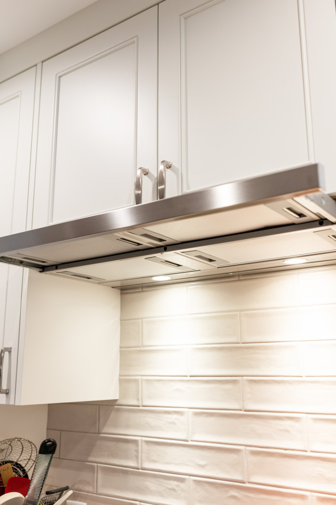 Anne - West Vancouver Kitchen Remodel