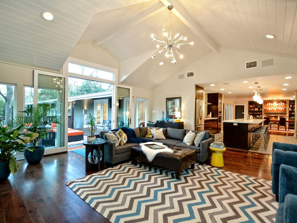 Midcentury living room in Austin.