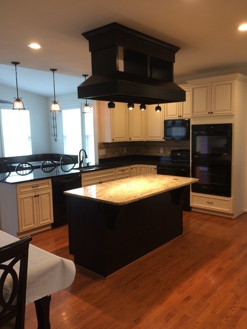 Inspiration for a transitional kitchen remodel in DC Metro