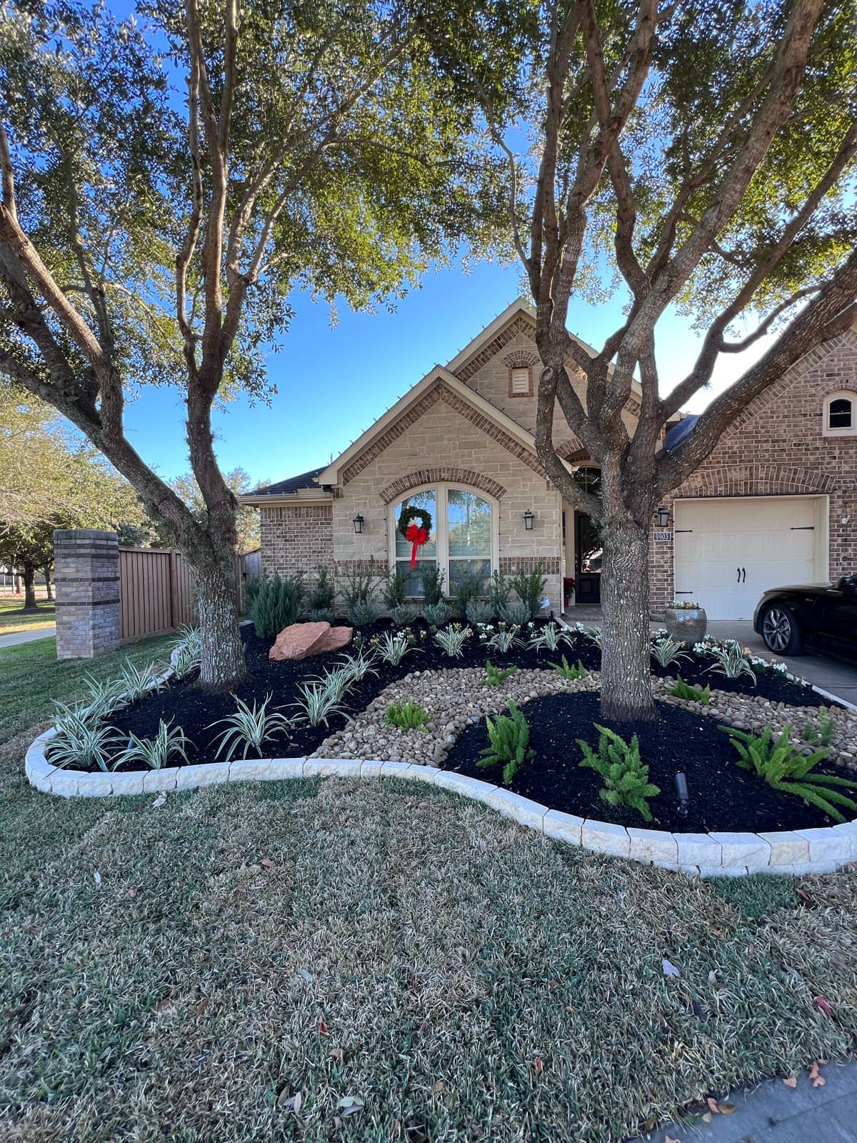 Putting Green, Backyard Paradise and Front yard Makeover in Fulshear!
