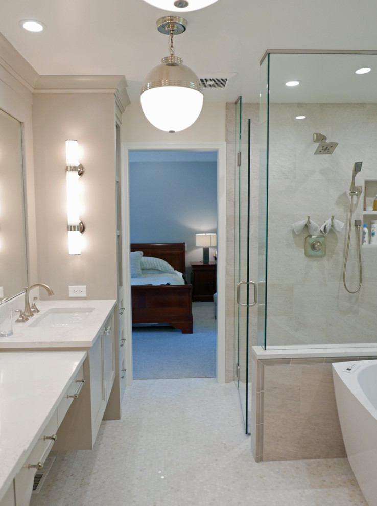 На фото: ванная комната в стиле неоклассика (современная классика) с плоскими фасадами, серыми фасадами, серыми стенами, душем с распашными дверями, белой столешницей, тумбой под две раковины и подвесной тумбой