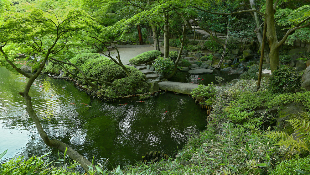 Исторический сад Happoen Garden, Tokyo, Japan