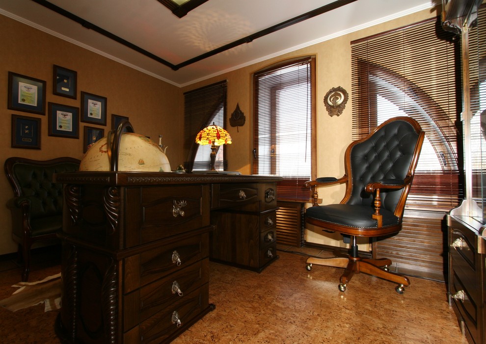 кабинет с авторской эксклюзивной фурнитурой - литьё