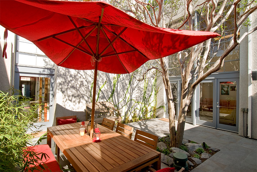 Modern patio in Los Angeles.