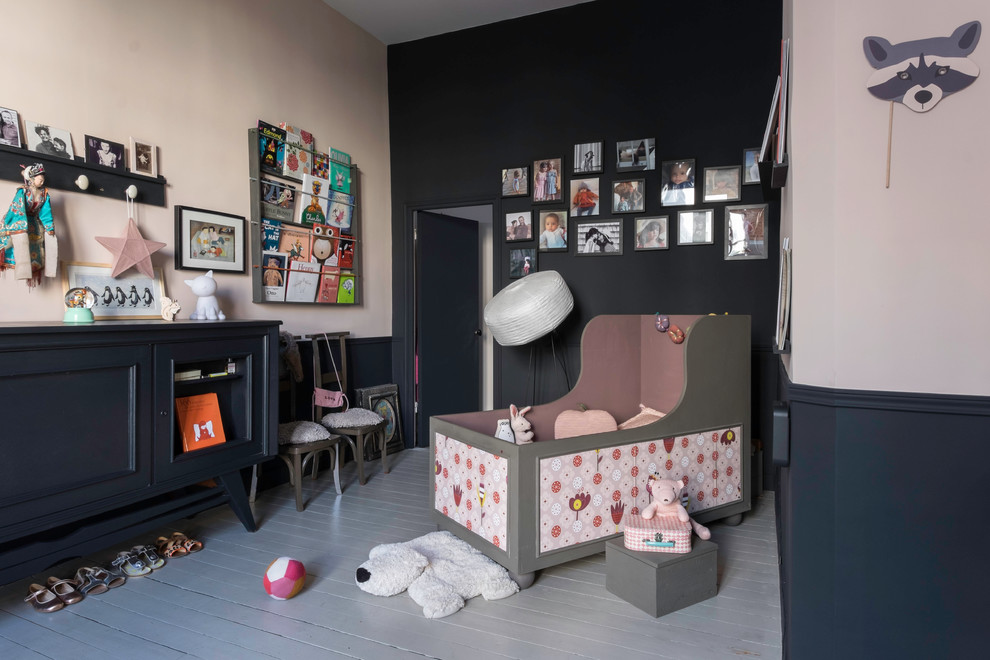 Photo of a midcentury kids' room in Paris.