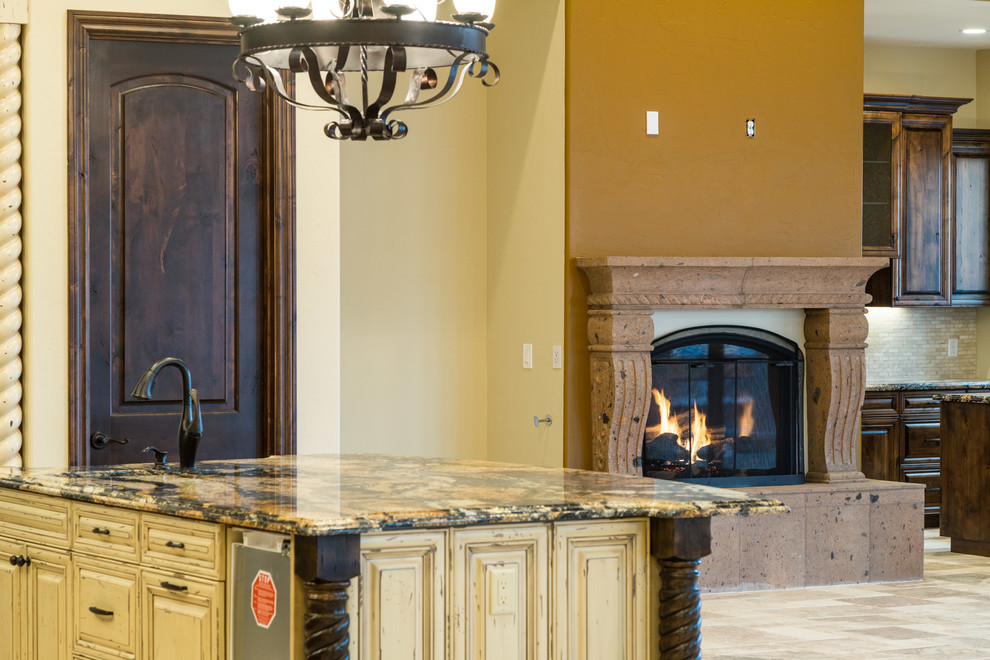 Kitchen - kitchen idea in Phoenix