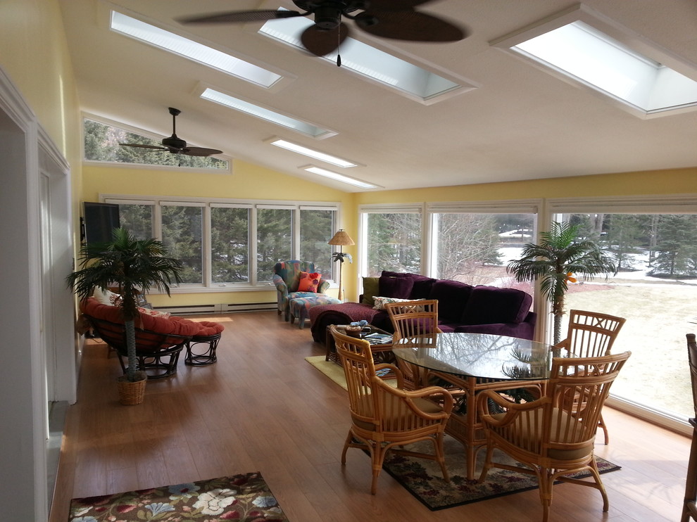 Inspiration for a large mediterranean sunroom in Grand Rapids.