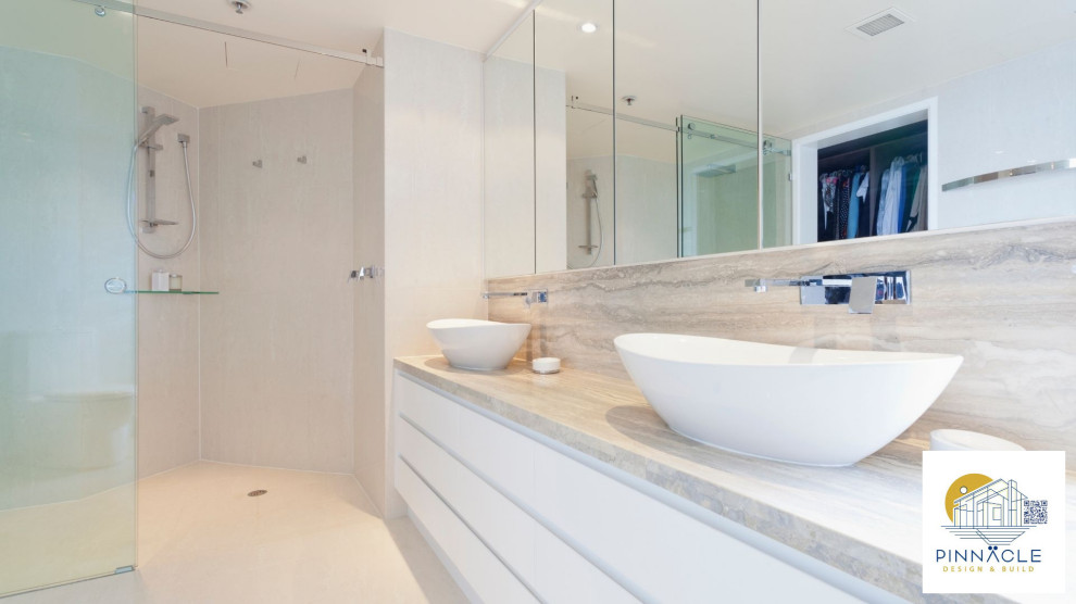 Modern Walk-In Bathroom Design