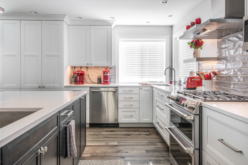 Transitional home design photo in Seattle